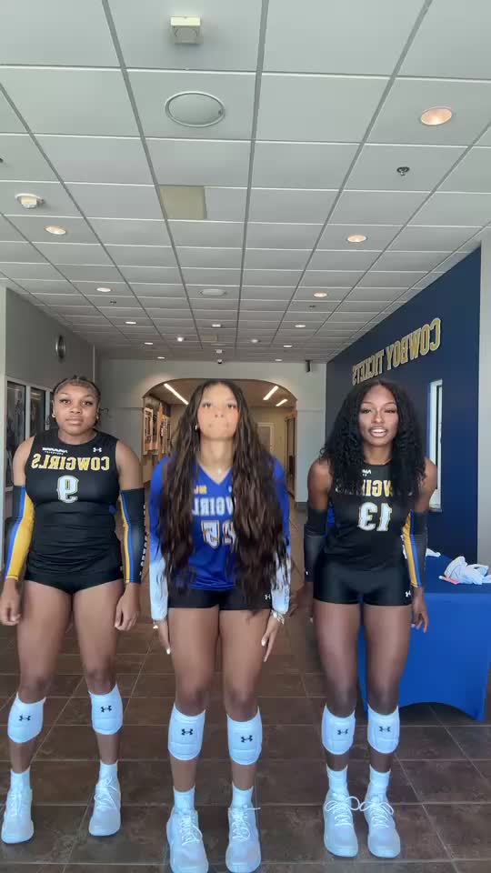@Aaniyah.in.the.Middle