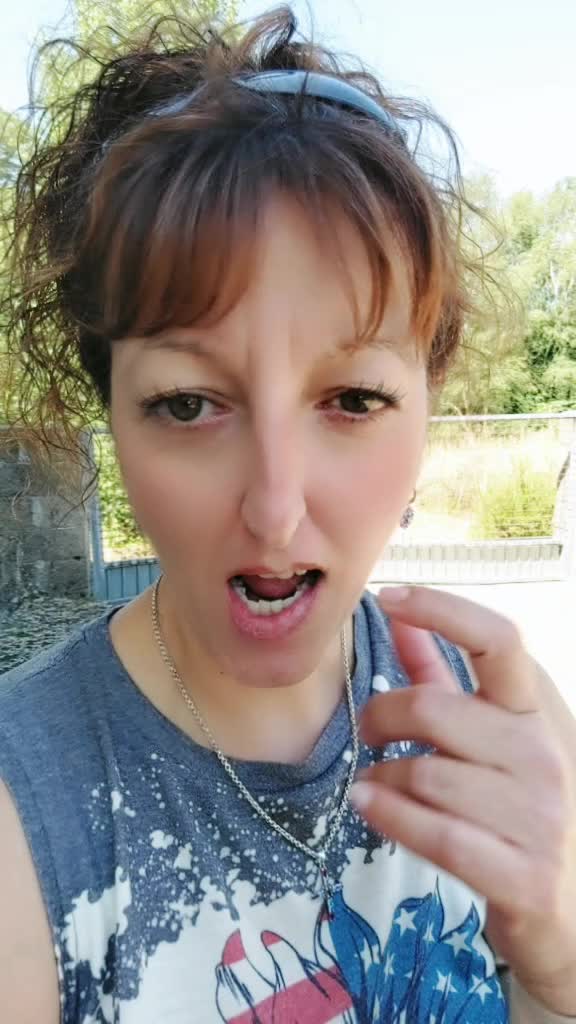 @Ana