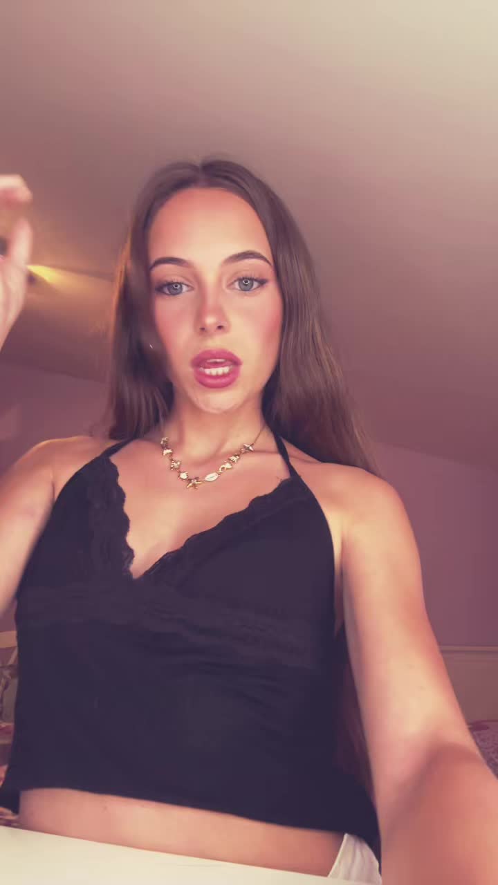 @clareen222