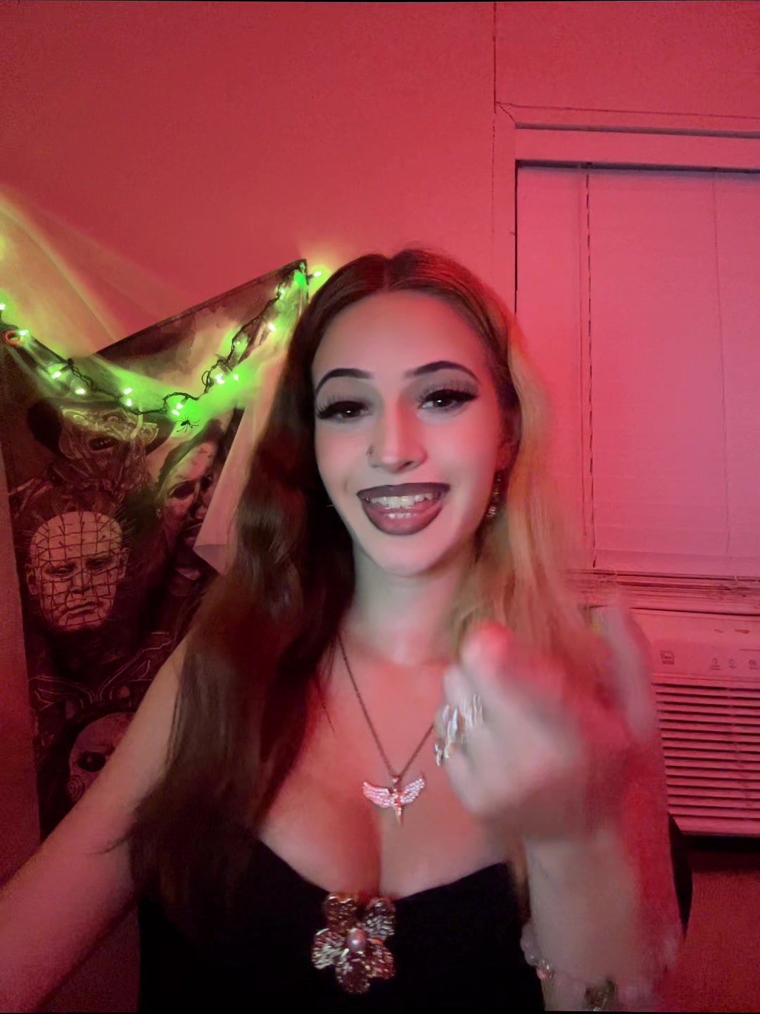 @_.yungblud.lola._