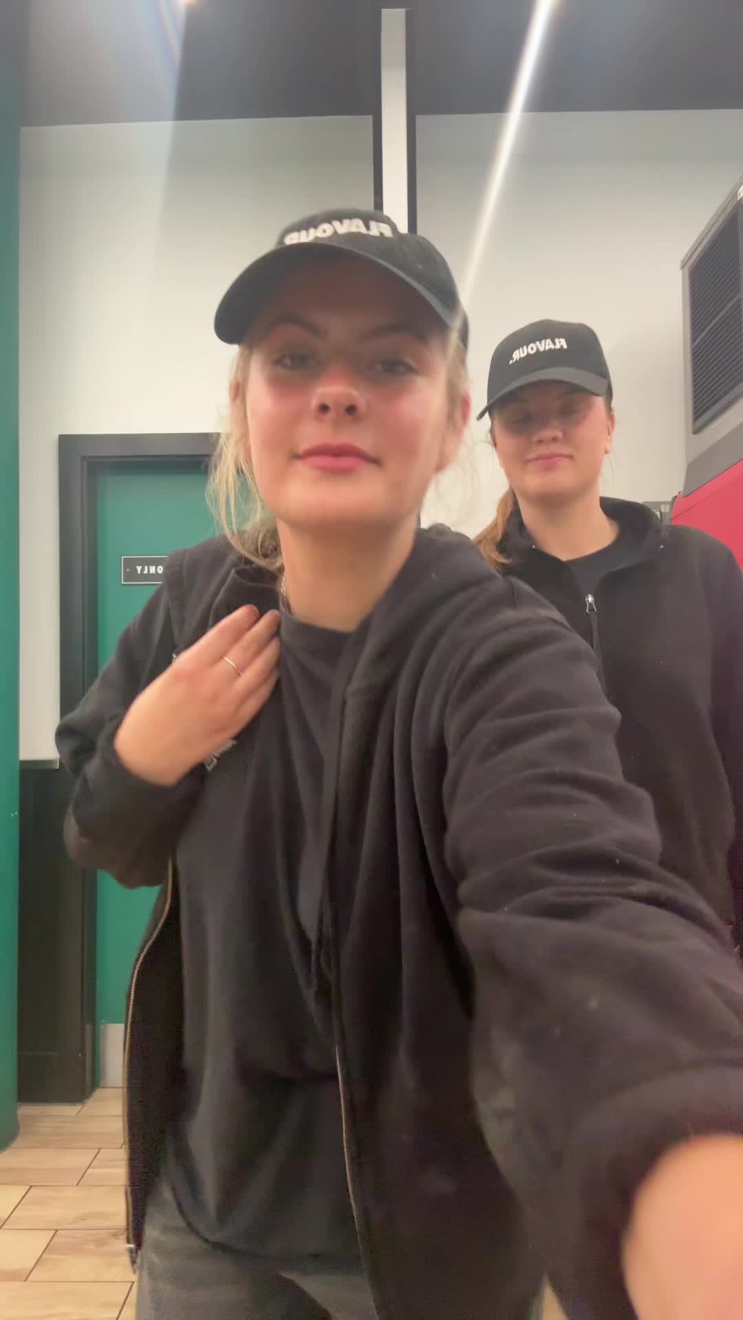 @Jade
