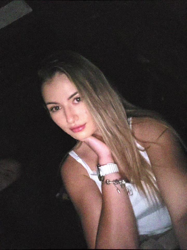 @Vanessaa22