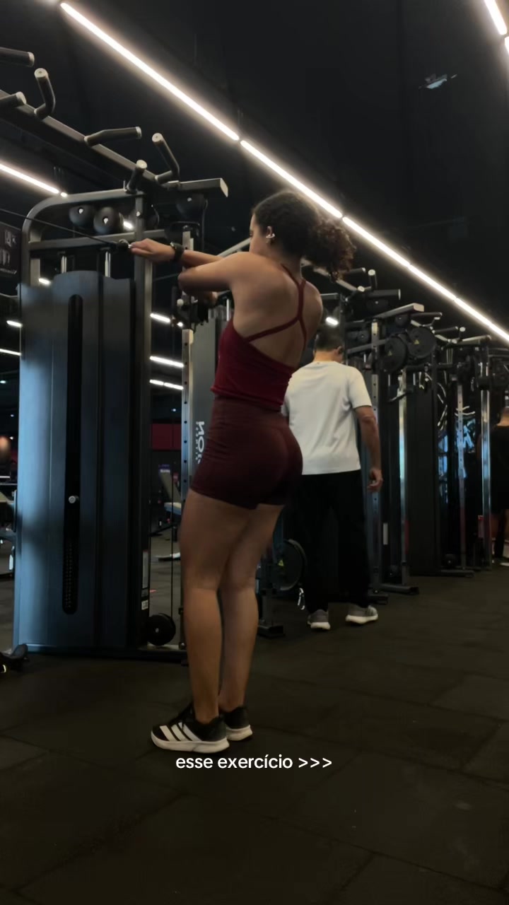 @clarabarretxs