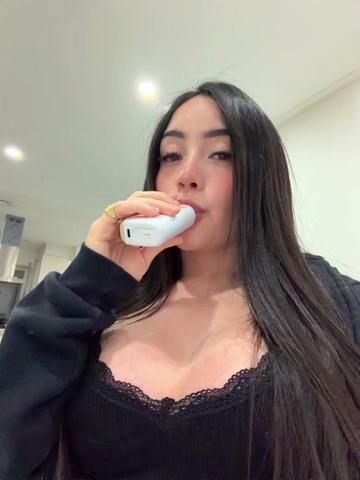 @Nicolee