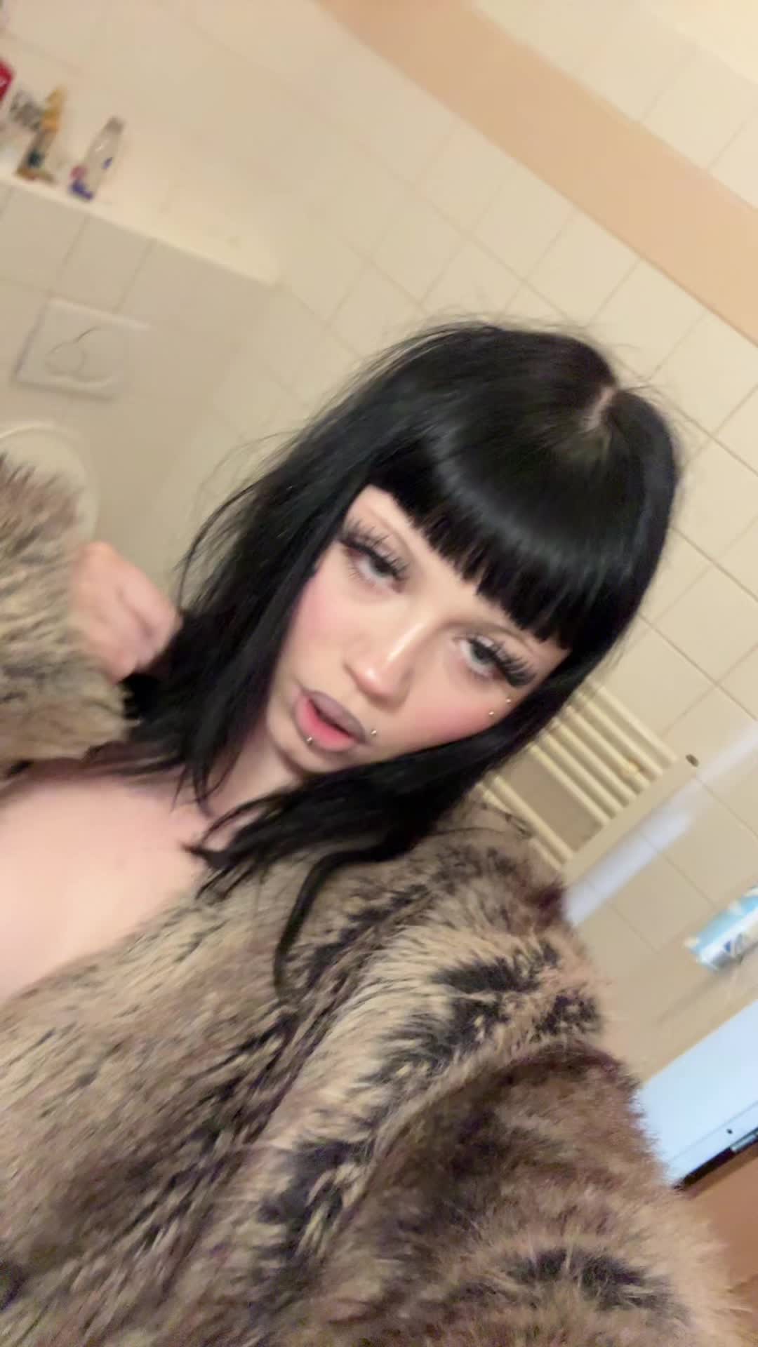 @Bůh