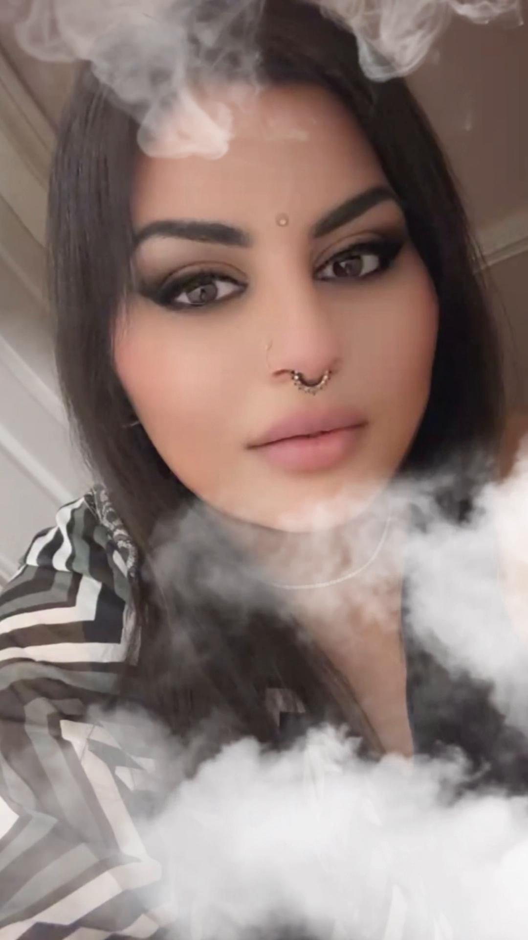 @Smezz