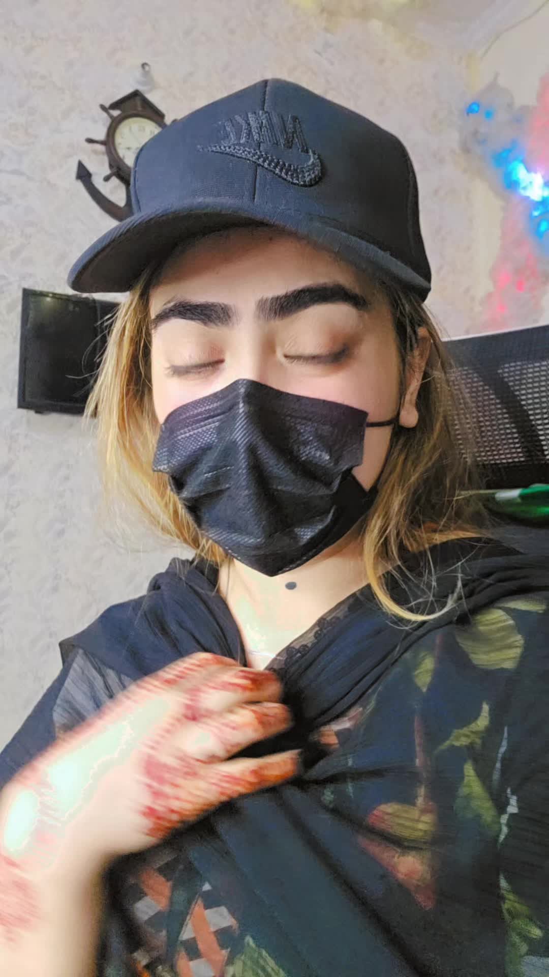 @๐๐๐๐ ๐๐๐๐ฅ๐ฉ๐ ๐๐ง๐ข๐ฎ