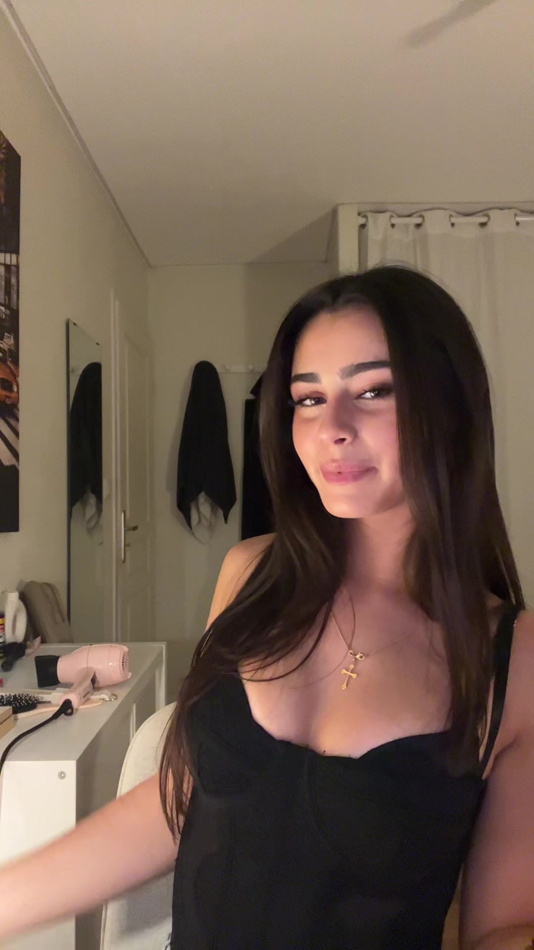 @Laura