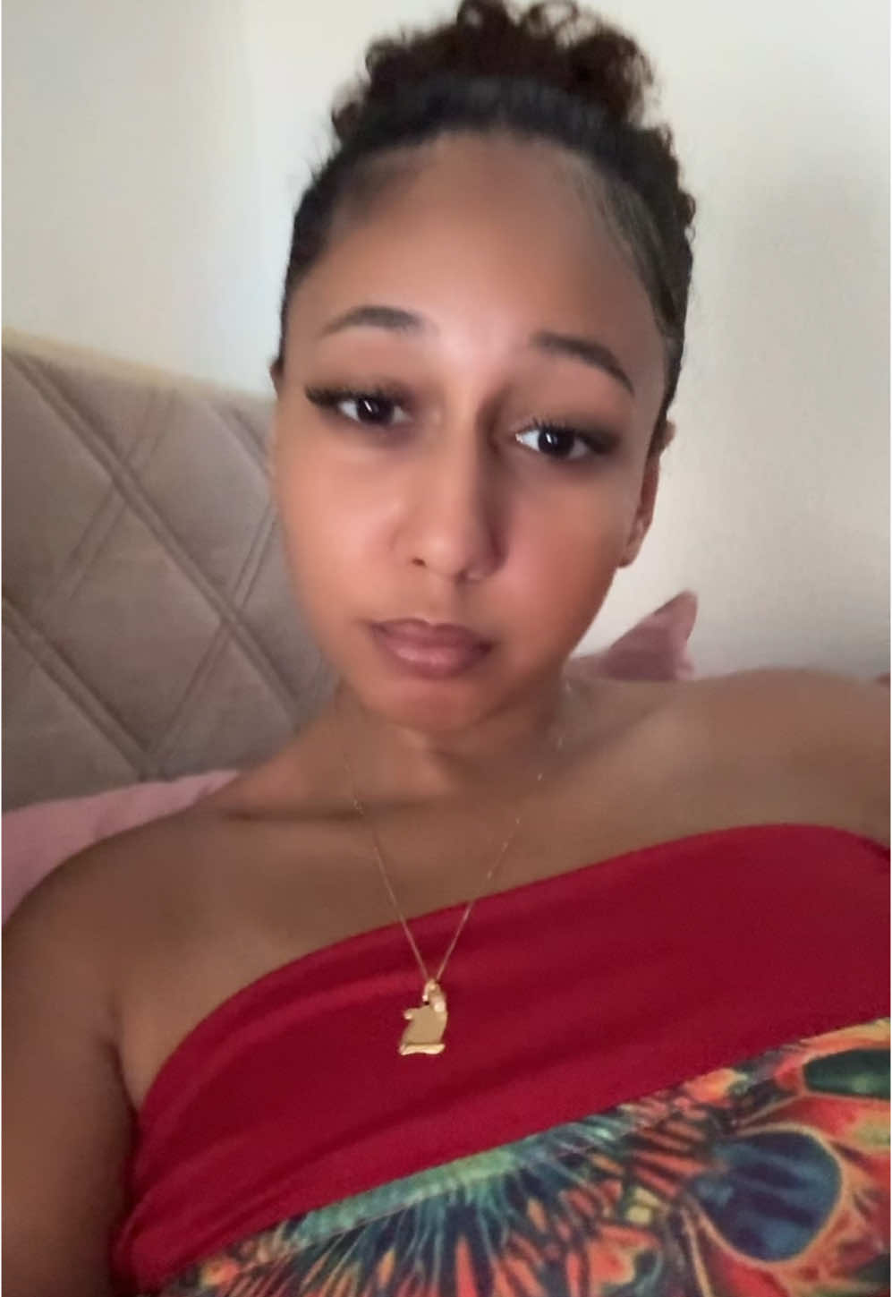 @&bull;𝕱&bull;
