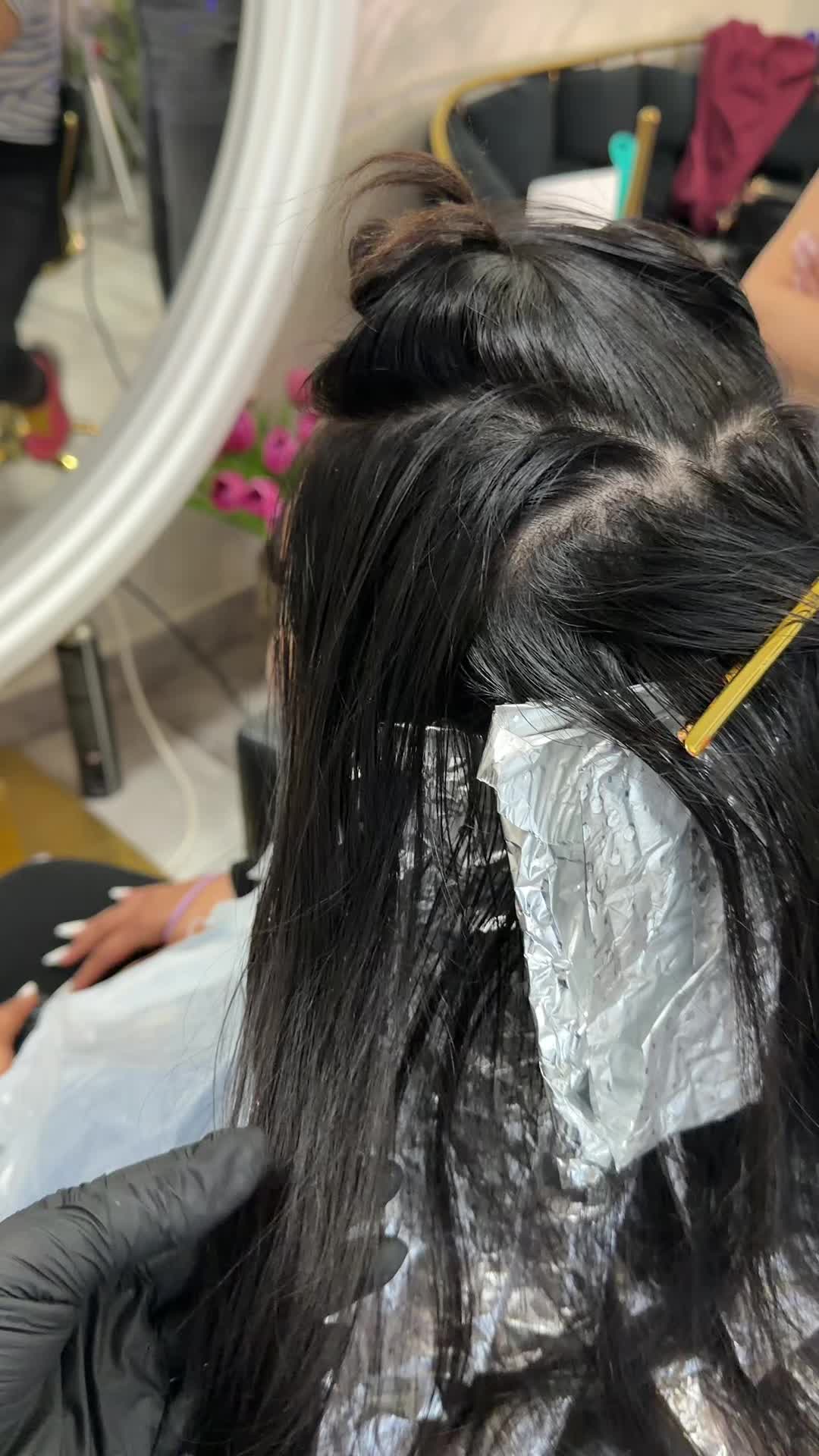 @Antonia - Hairstylist