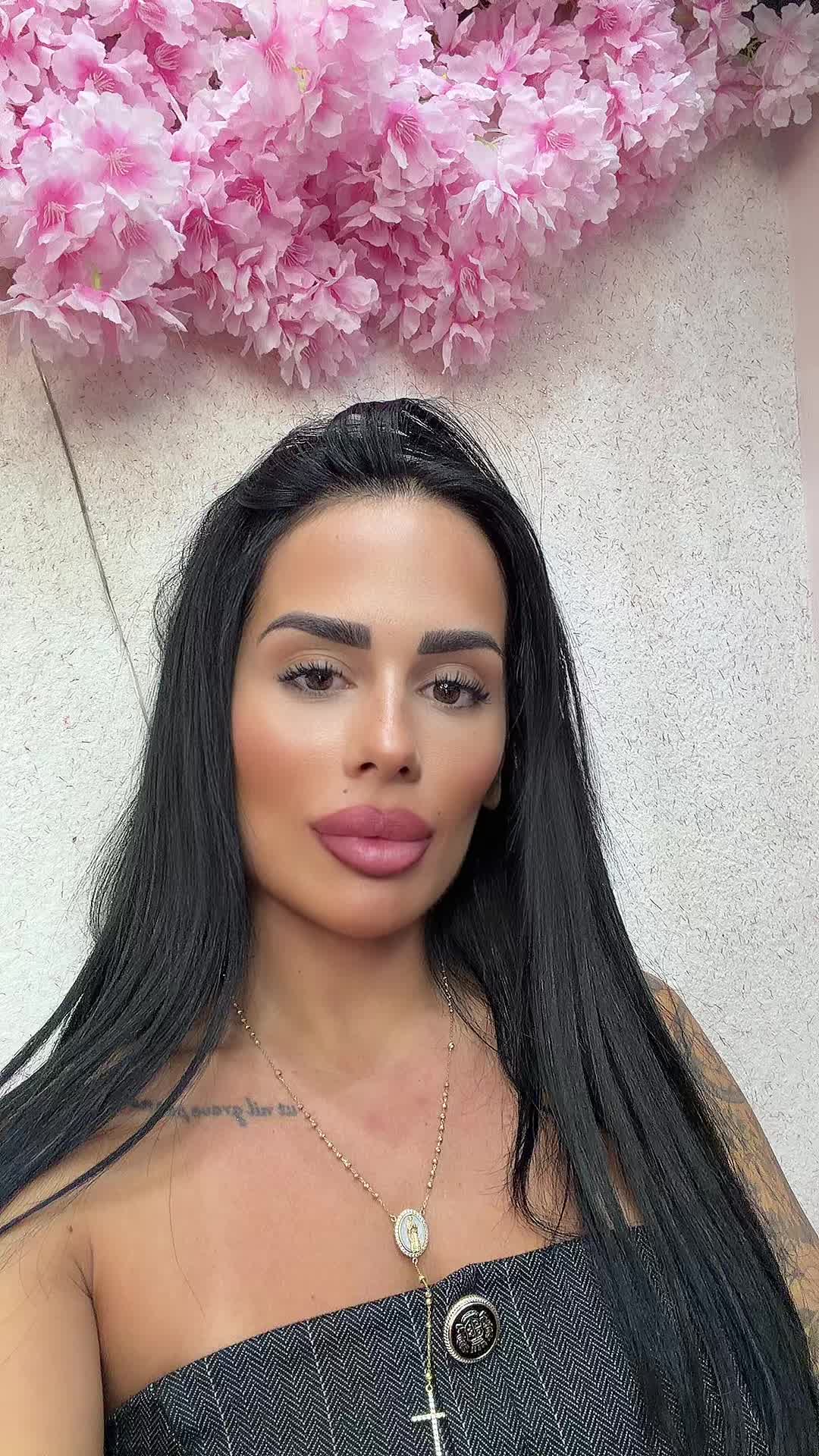 @zivasfashion
