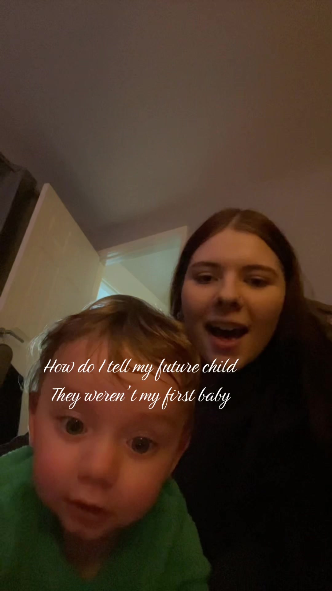 @𝒮 𝒸 𝒶 𝓇 𝓁 ℯ 𝓉 𝓉🇬🇧🐊🎸