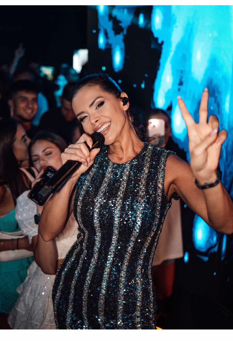 @𝗣 𝗥 𝗘 𝗦 𝗟 𝗔 𝗩 𝗔