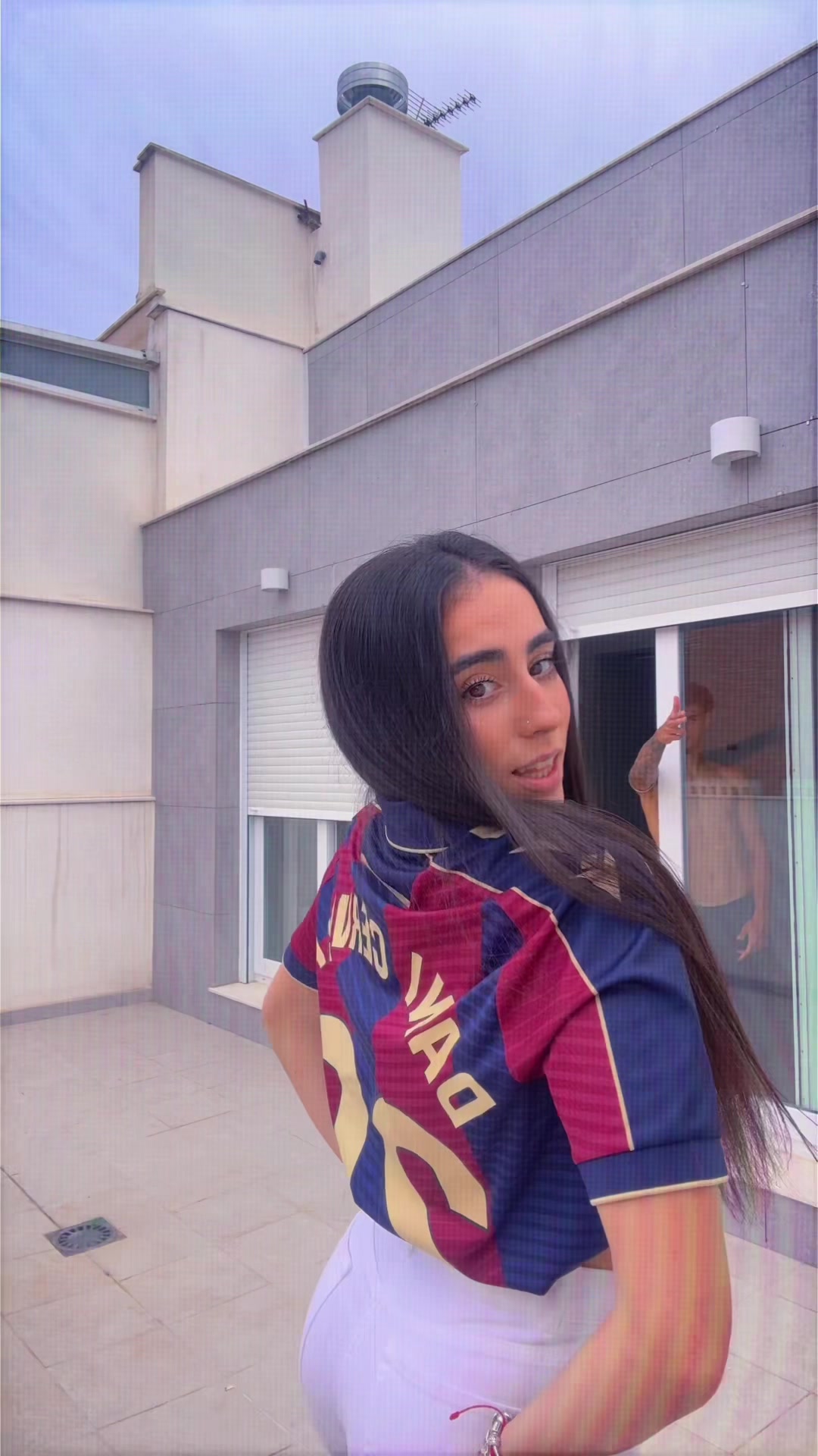 @𝑪𝒐𝒓𝒂𝒍
