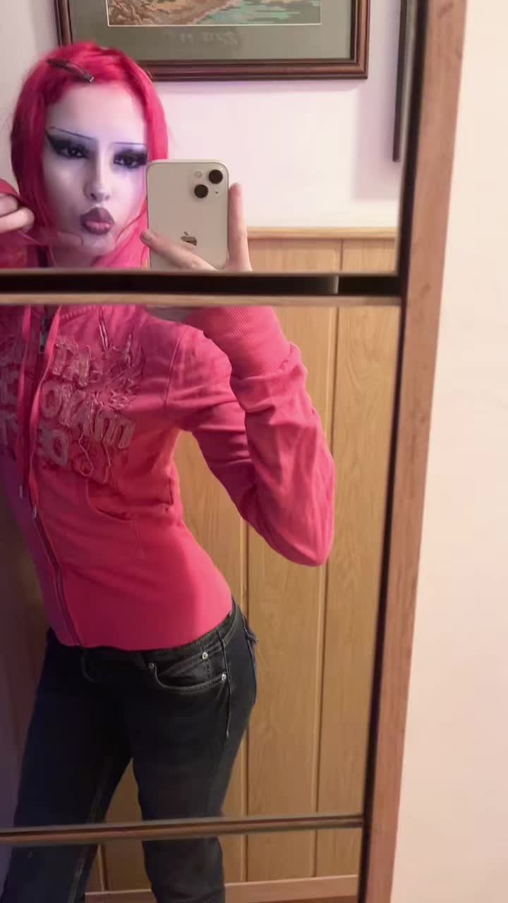 @🖤