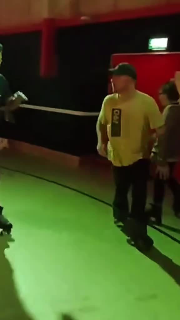 @💚🖤🛼Gazzaonsk8s⛸️🖤💚