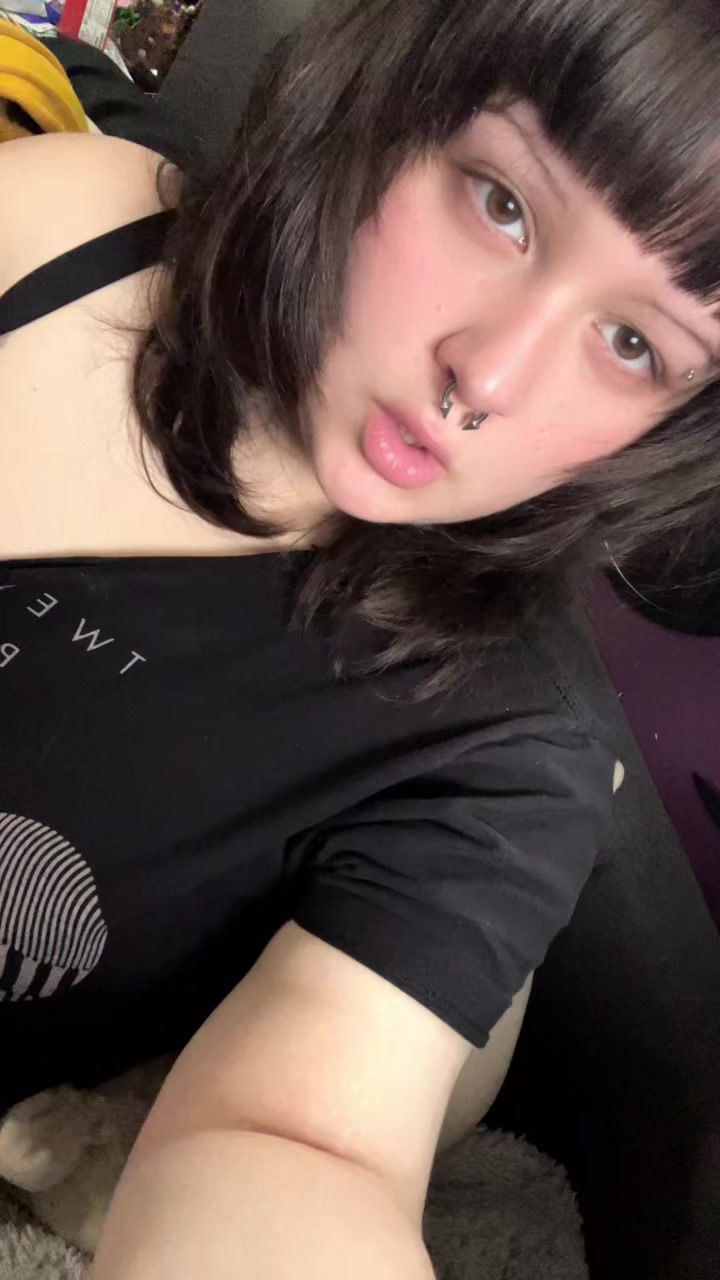 @angel🧟♀️