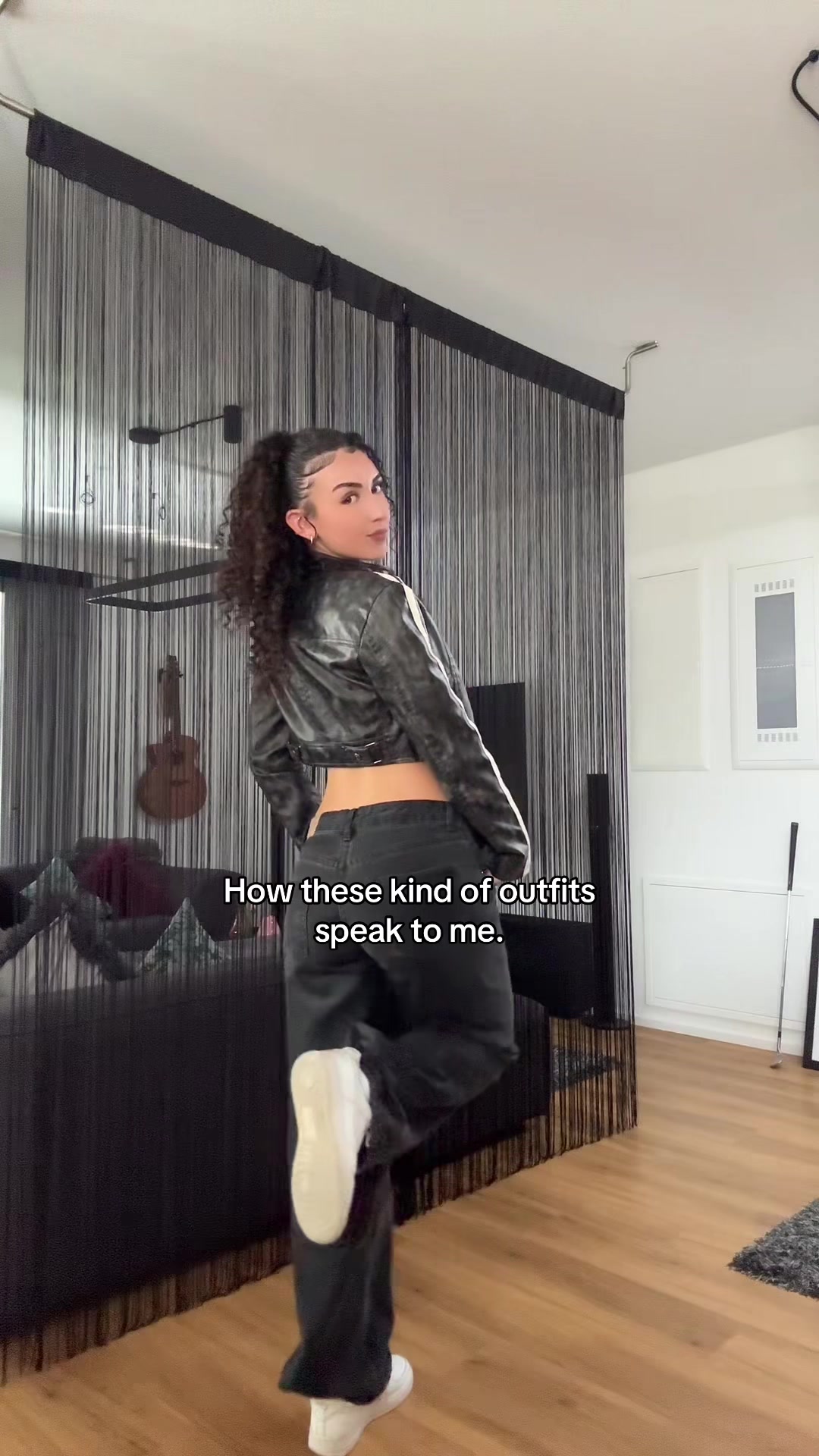 @ilaria