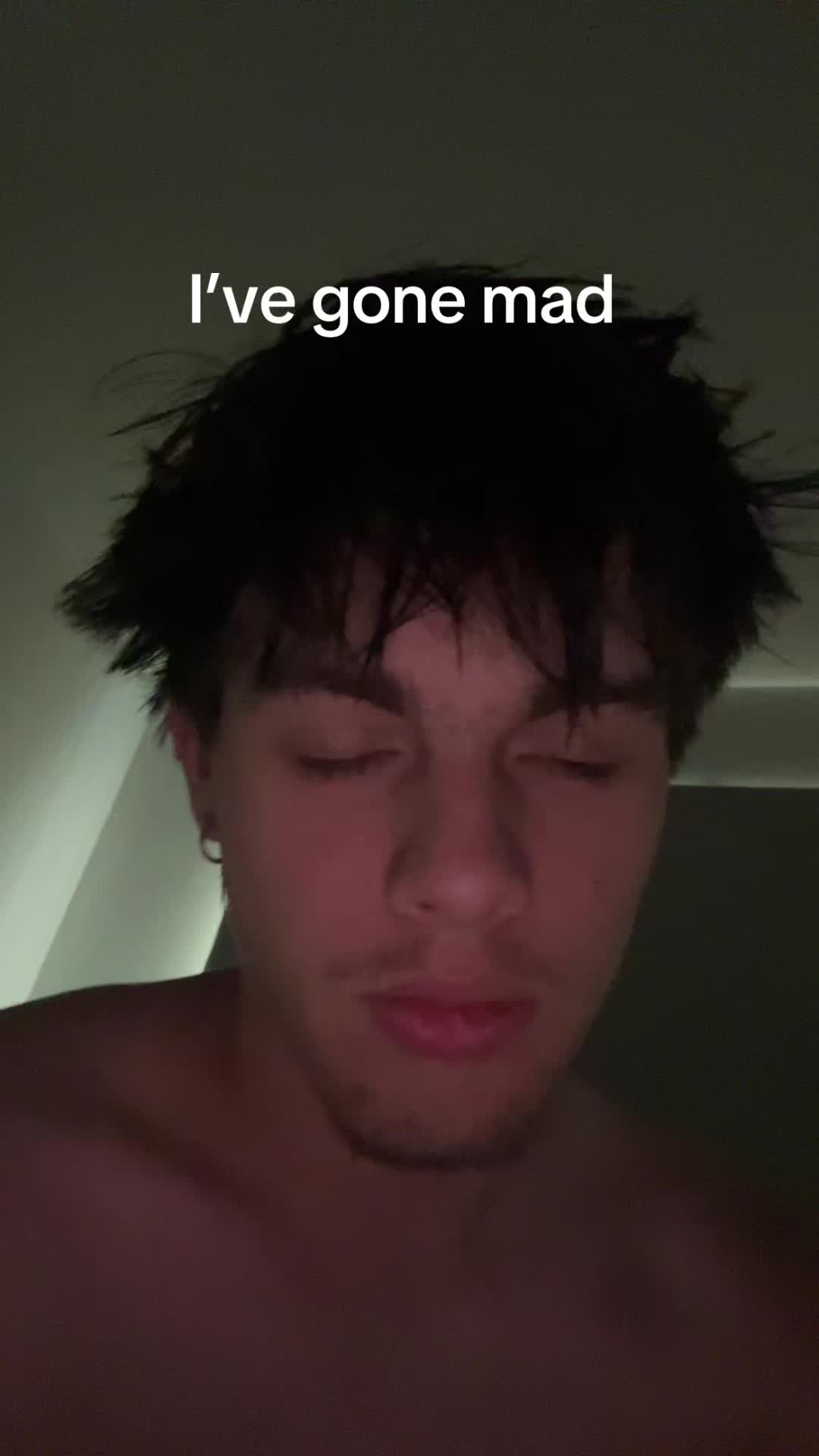 @FM