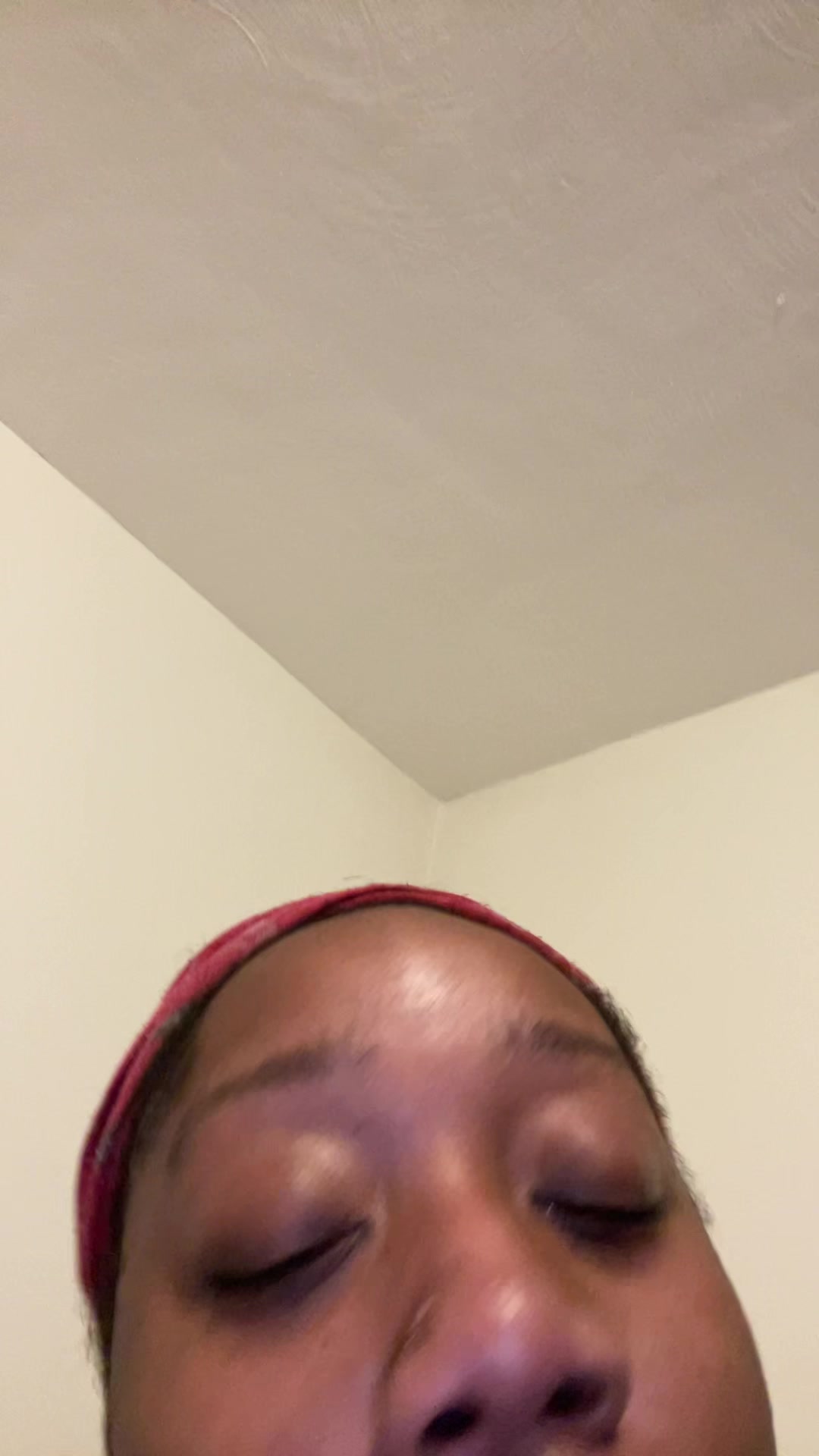 @Dee_nuggss