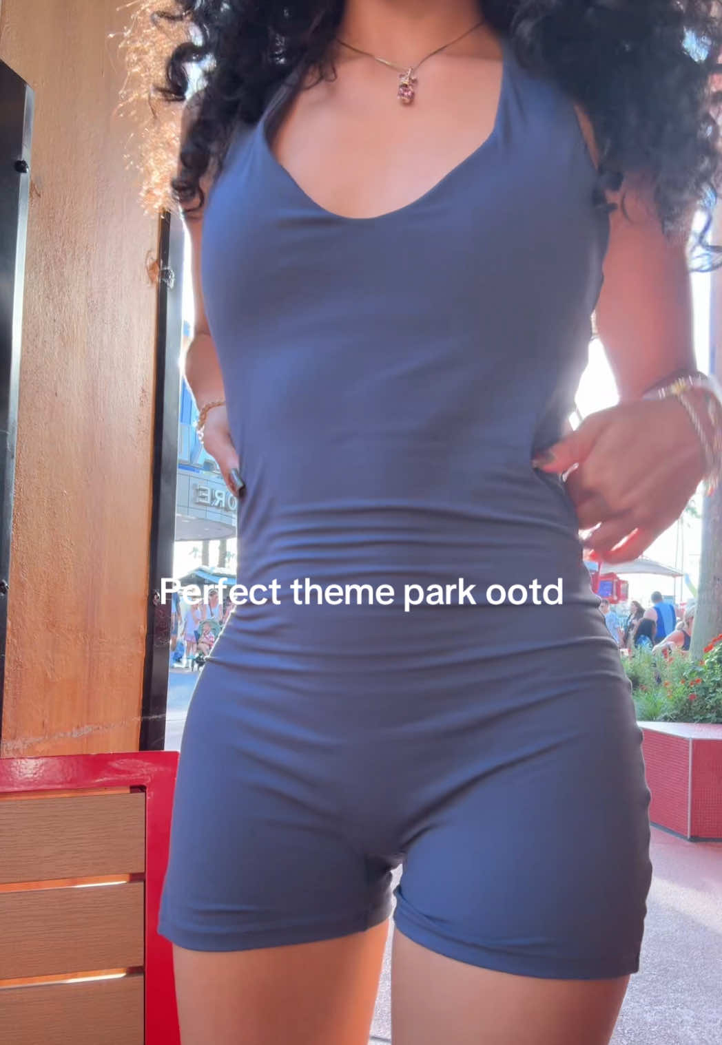 @Alyssa 🍸🫧