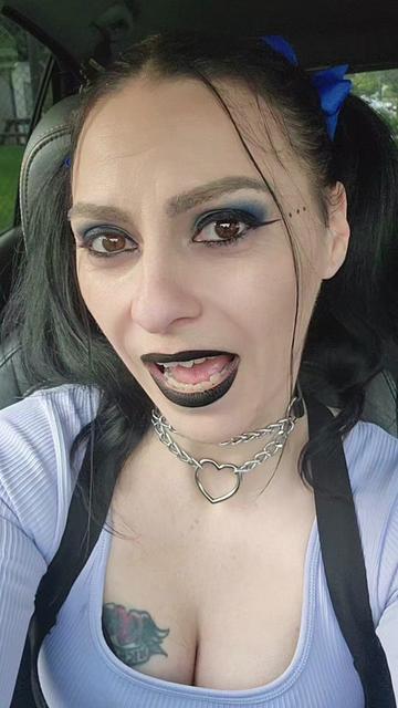 @VintageWifey