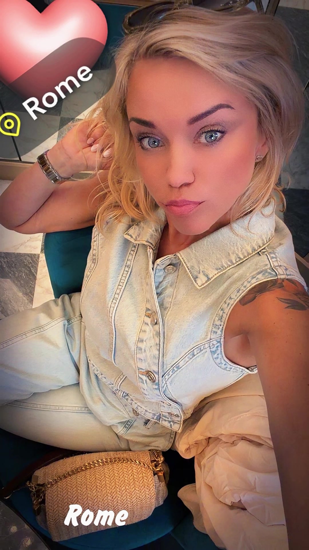 @anitalb1305