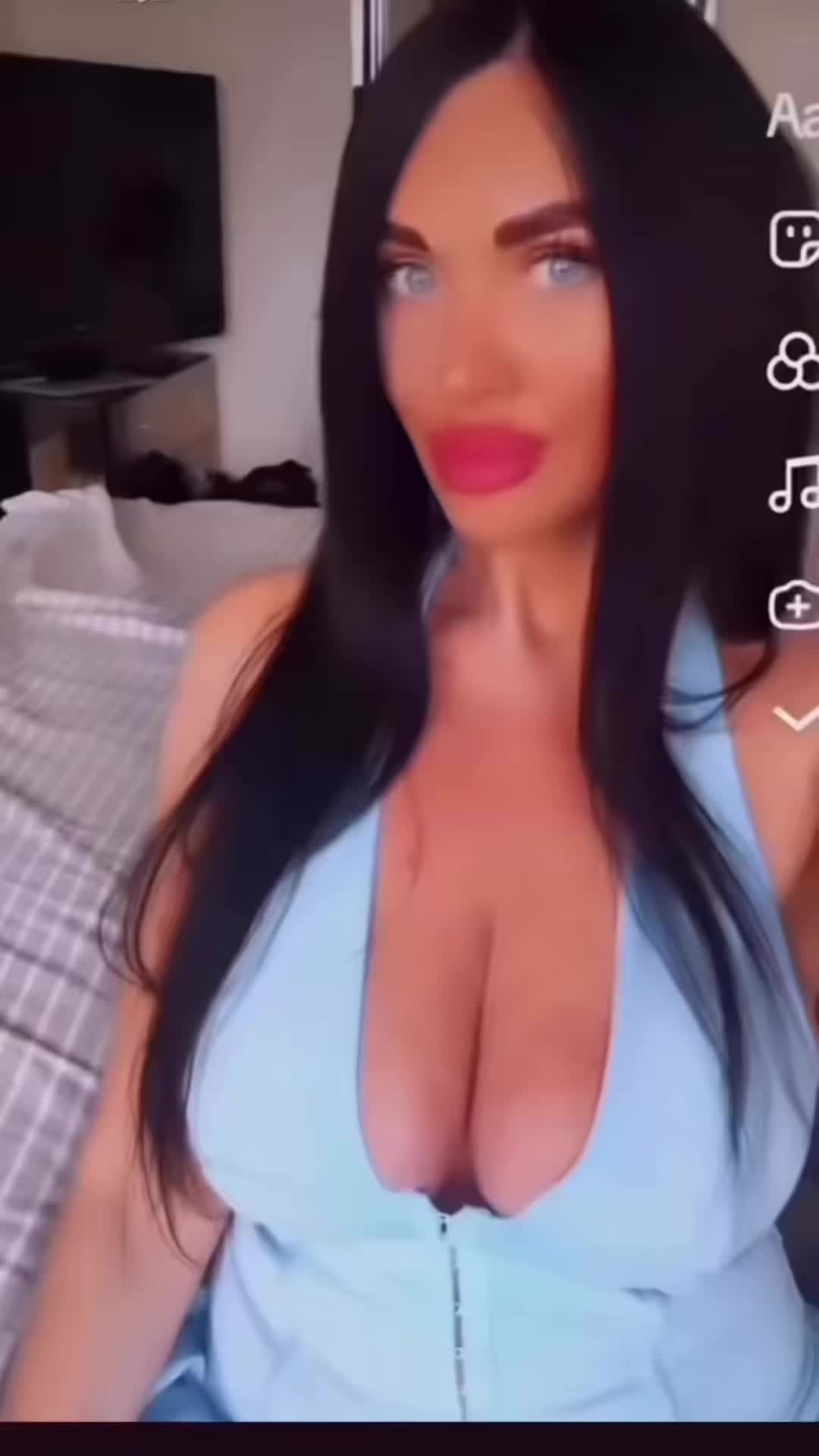 @katie_xstormi
