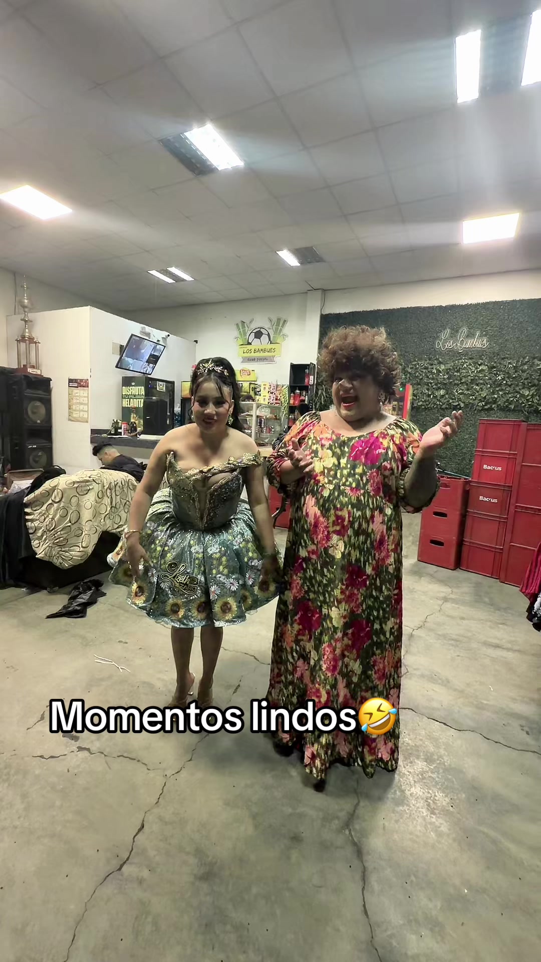 @LIZETH LÁZARO OFICIAL