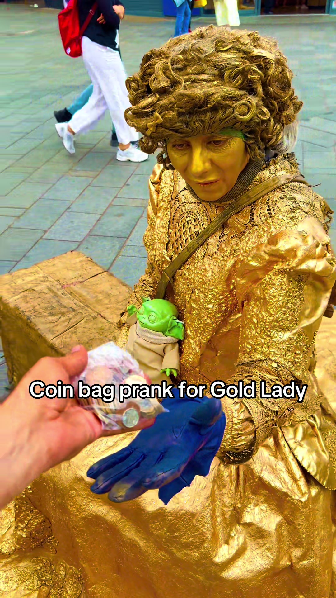 @Gold Lady