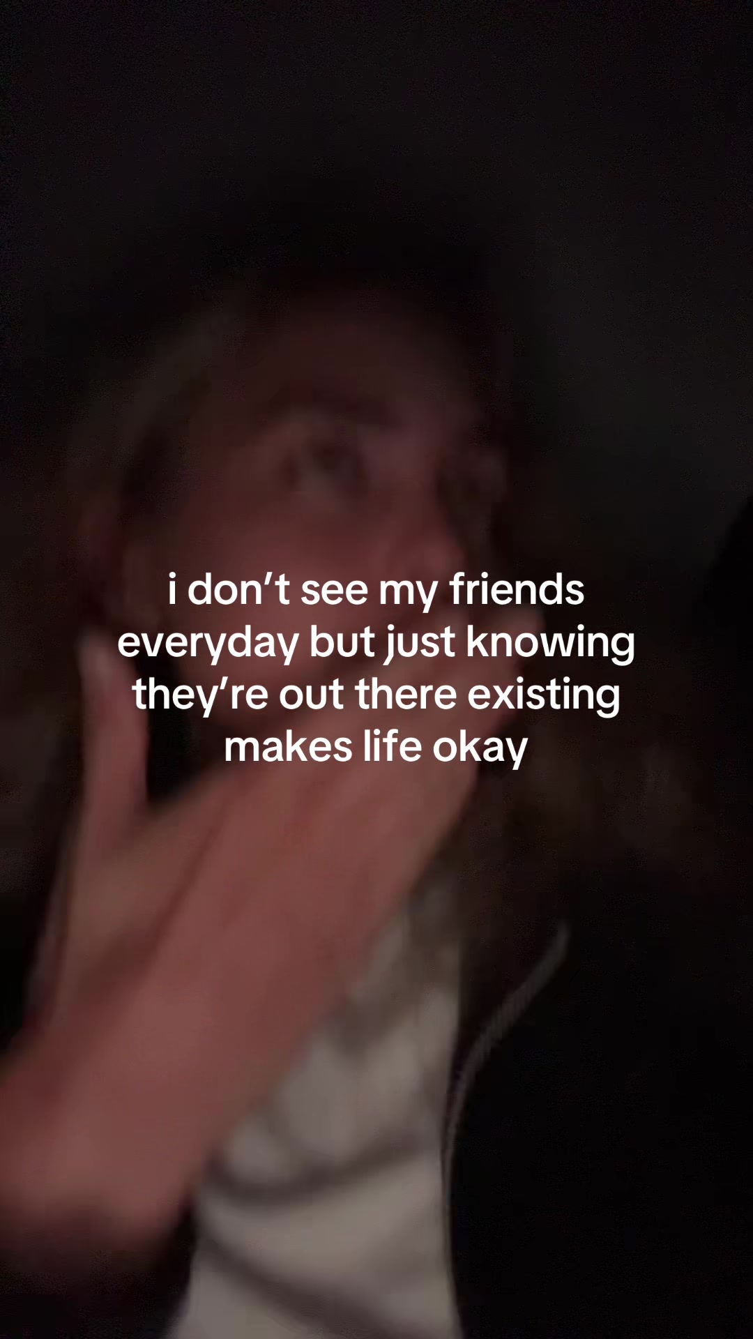 @anais