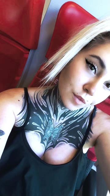@Giina_Official