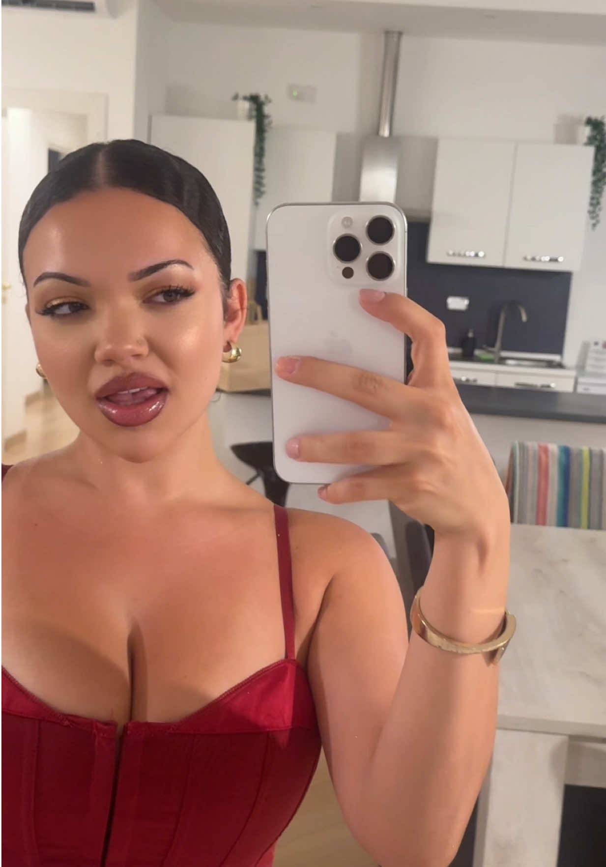 @melina.greene