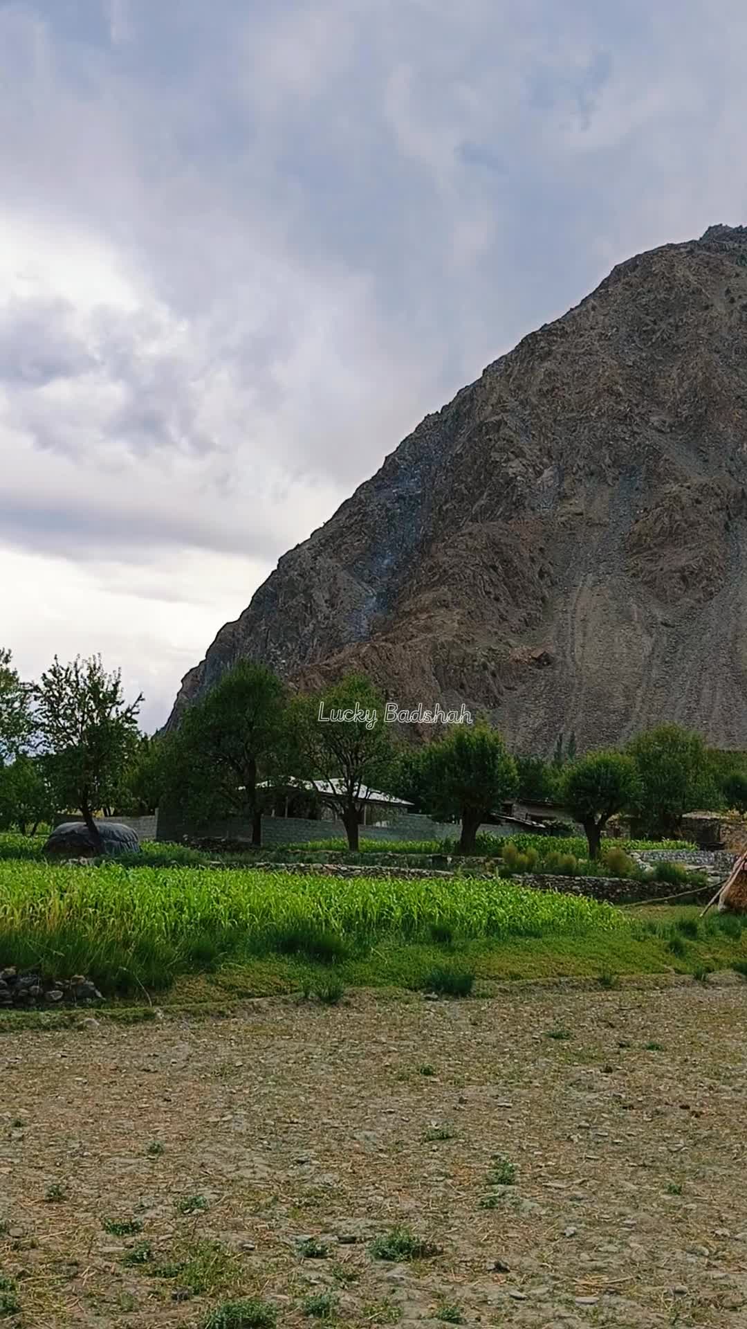 @Lucky Badshah🇵🇰