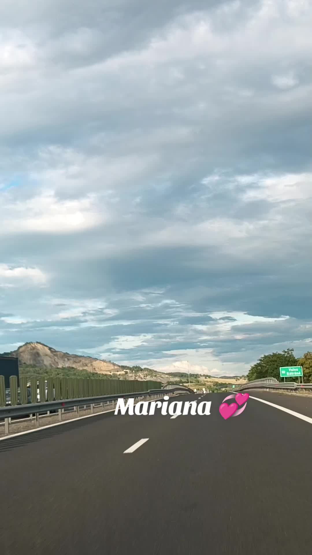 @Mariana💞🦂
