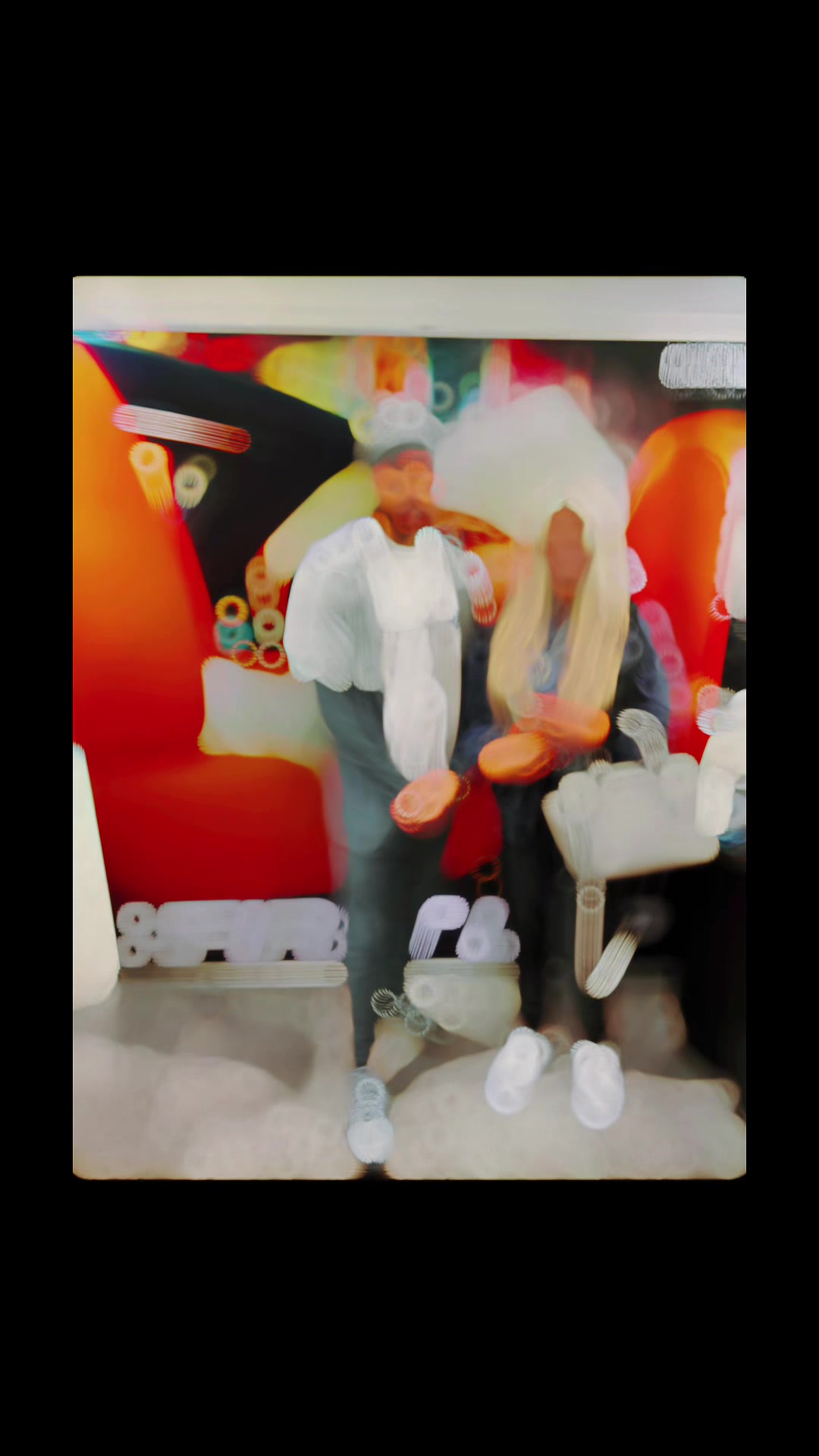 @B L O N D I E