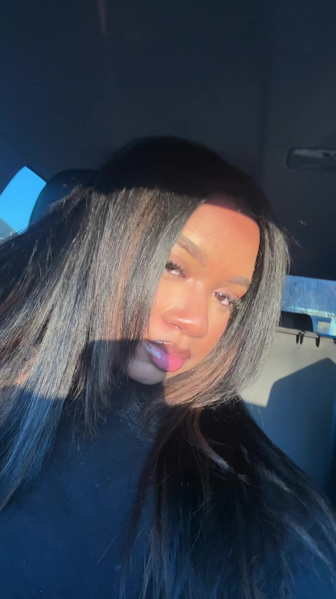 @maliaanicole