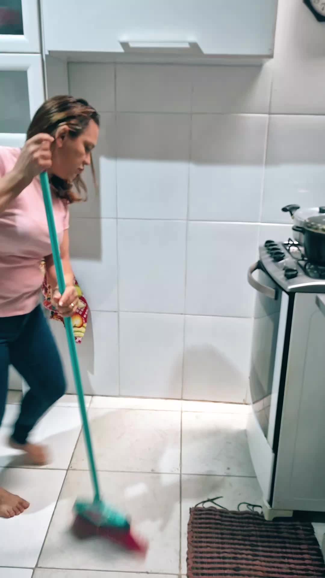 @Lilifeliz