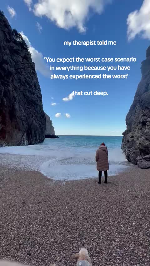 @𝓒𝓱𝓪𝓻𝓵𝓲𝓮 𝓜𝓪𝓻𝓲𝓮🍒