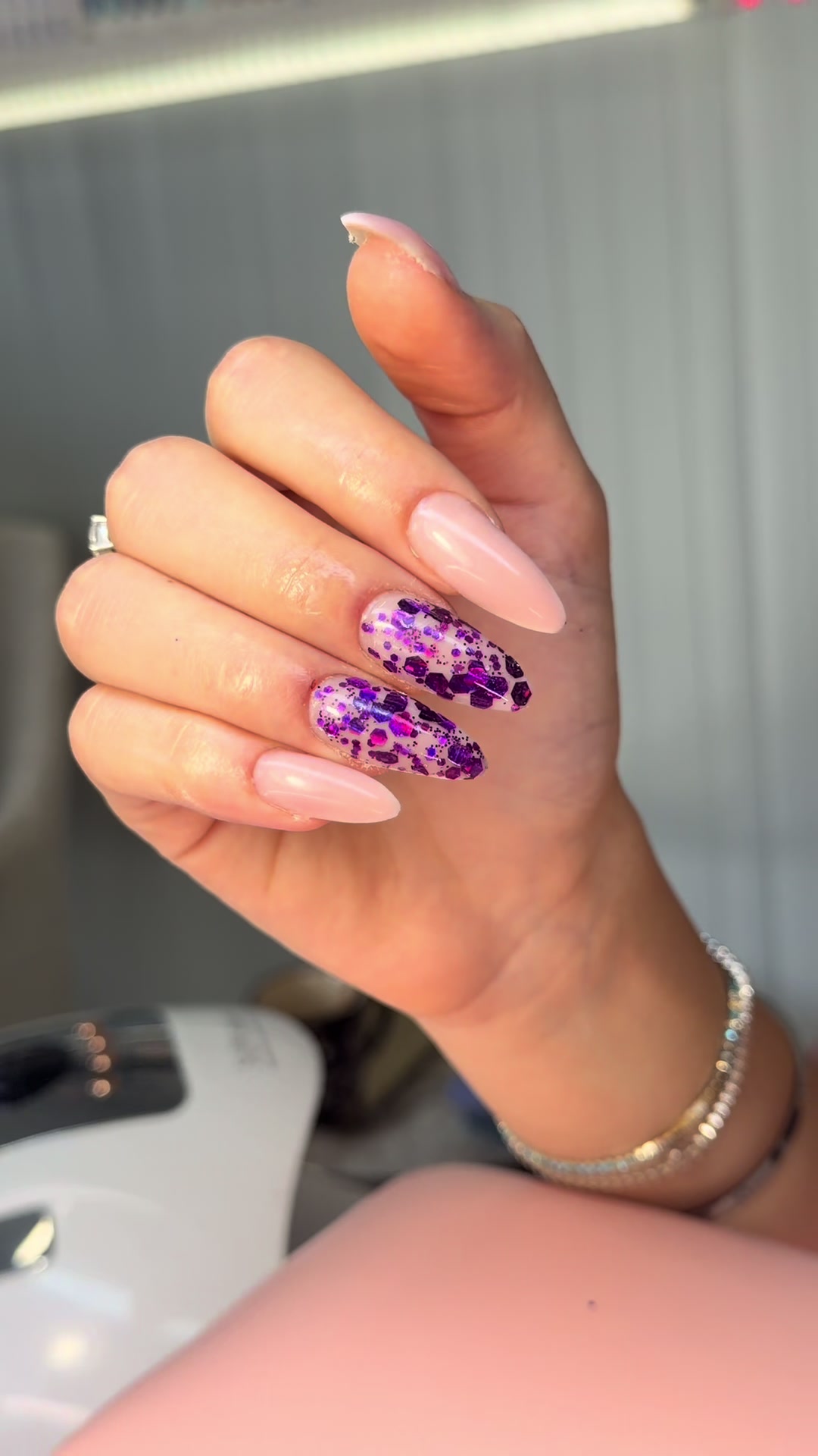 @Ati Nails Studio