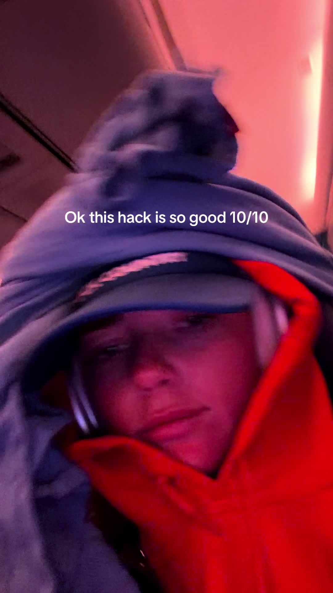@maloupeterson