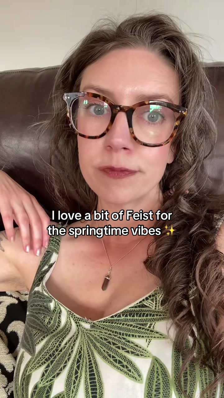 @Anna Searight