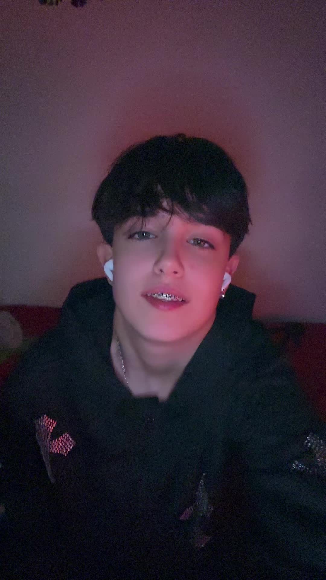 @I S A B E L L A
