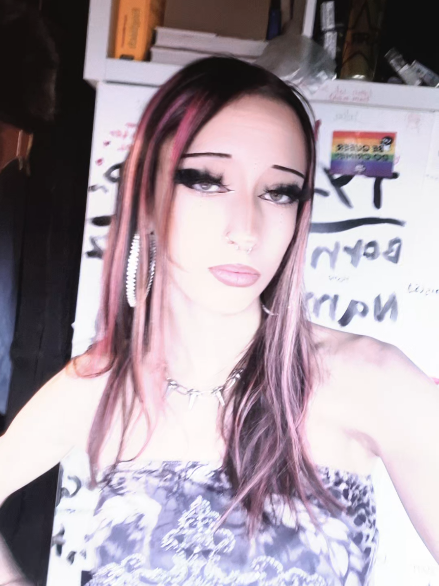 @☭❤️✮𝔑𝔢𝔩𝔢✮🖤☭