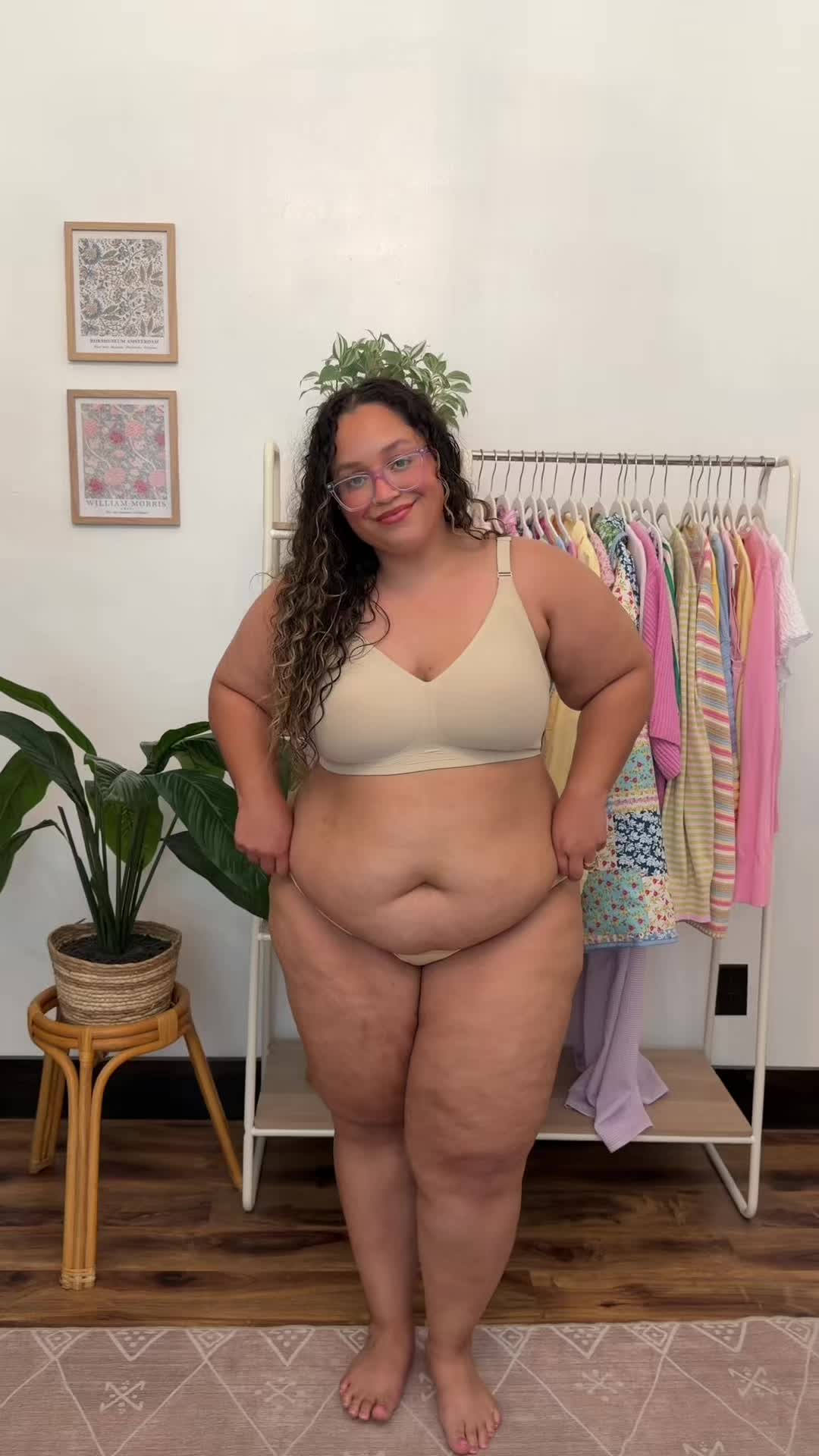 @curvesbyzo_