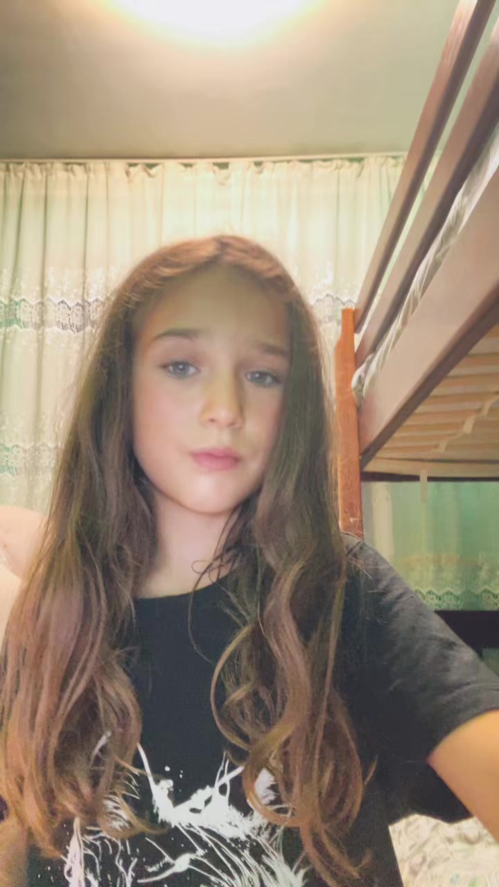 @Каріна🌸💕