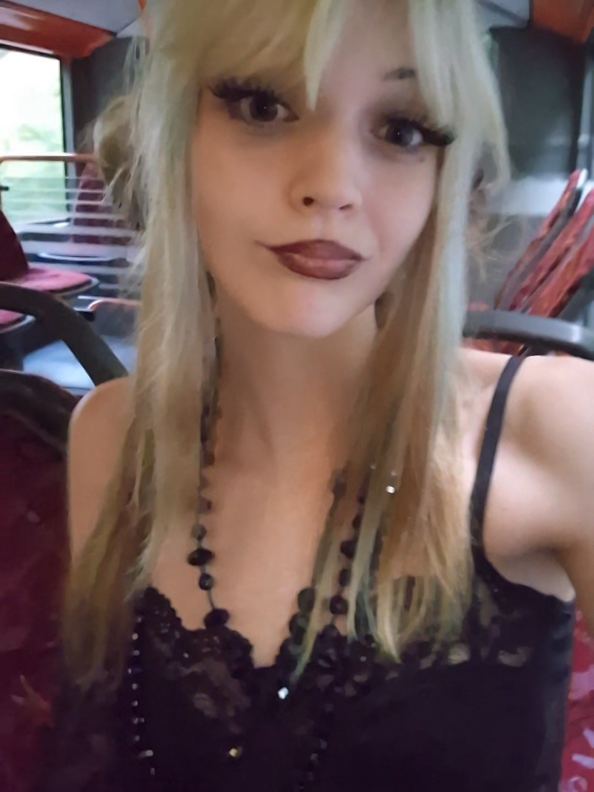 @Kiqki