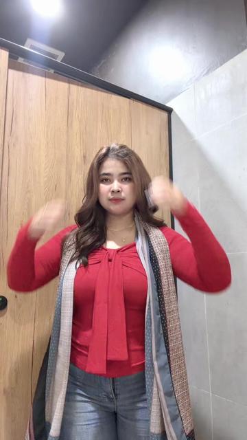 @Hanya M