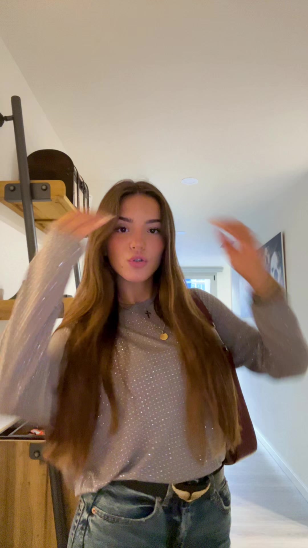@annaaramonn