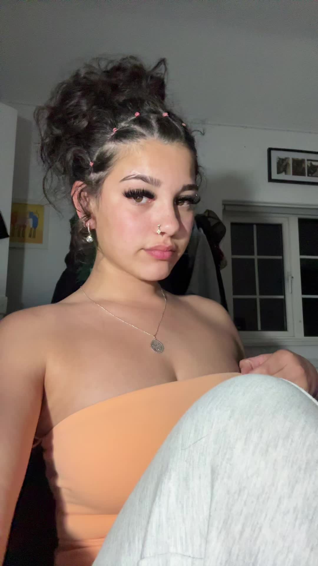 @liviachung